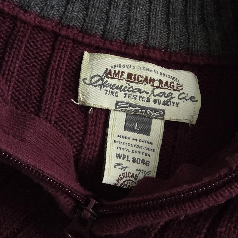 American Rag Men's Burgundy Grey 1/2 Zip-Up Sweater